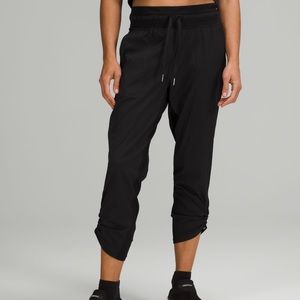 Lulu lemon Dance studio mid rise crop pants